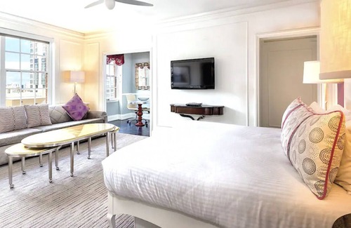 Park West Complejo | Studio Suite near San Diego's Historic Balboa Park