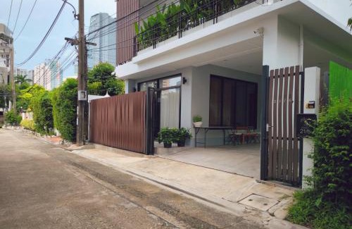 Asoke Casa | Studio Sukumvit 29