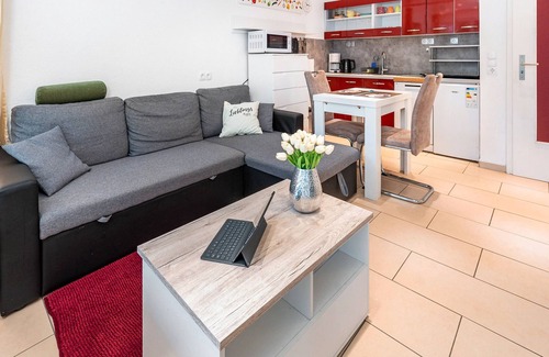 Bad Wildbad Apartamento | Estudio 'Tannenwald' con balcón y Wi-Fi