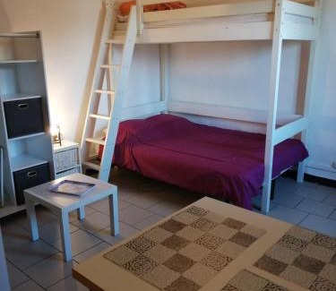 Aubenas Apartamento | Studio tout équipé avec internet