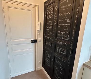 Doue-la-Fontaine Apartamento | Studio + très agréable en centre ville