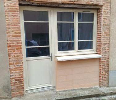 Lescure-dAlbigeois Apartamento | Studio typique Albigeois - quartier calme