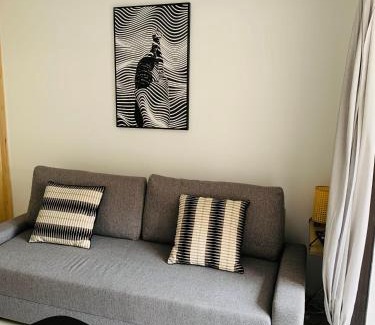 Six-Fours-les-Plages Apartamento | Studio "Un jardin d'azur" avec Piscine de mai à septembre