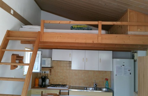 Bourcefranc-le-Chapus Apartamento | Estudio con tranquilo jardín a los pies de la isla de Oléron.