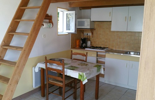 Bourcefranc-le-Chapus Apartamento | Estudio con tranquilo jardín a los pies de la isla de Oléron.