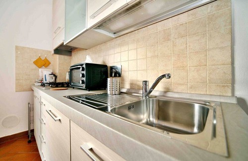 San Donato in Poggio Condominio | STUDIO WITH BALCONY AND POOL: The Compagnia del Chianti