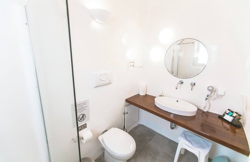 Paradise Hotel | Studio with Clear Sea View, Shared Infinity Pool, Gym, Bar, 4' from the beach