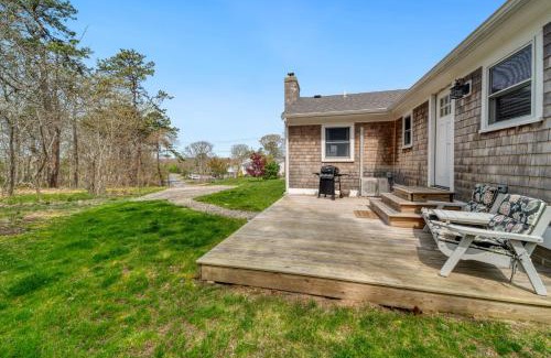 Harwich Port Casa | Studio with Deck by Leavetown Vacations