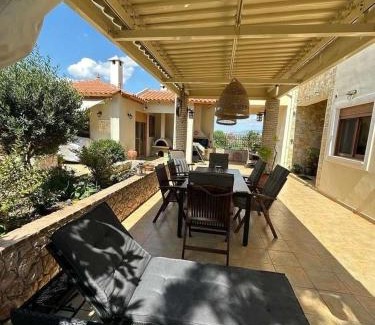 Selinia Apartamento | Studio with garden