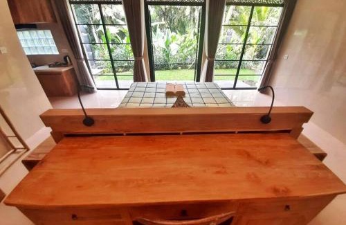 Peliatan Apartamento | Studio with kitchen, surrounded by ricefield By iLys Collection