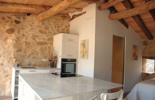 Lentilleres Apartamento | Studio with luxury whirlpool in a hiker's paradise