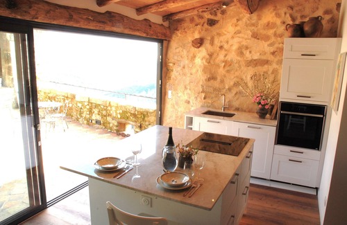 Lentilleres Apartamento | Studio with luxury whirlpool in a hiker's paradise