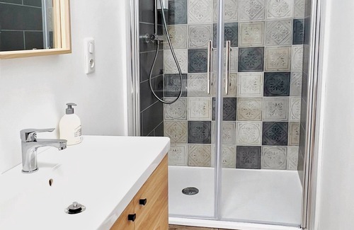 Clohars-Fouesnant Apartamento | Studio with private SPA 3 minutes from the ocean!