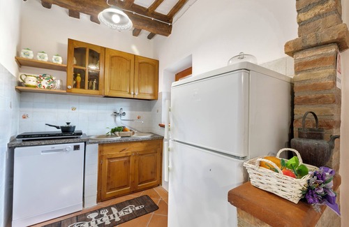 Panicale Apartamento | Studio With Pool And Garden, Panicale, Italy
