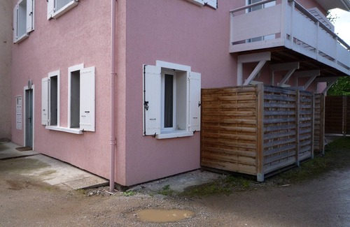Thonon-les-Bains Apartamento | Estudio con aparcamiento privado centro de Thonon, muy cerca de Thermes