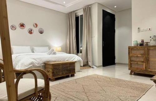 Al Malaz Apartamento | Studio with Private Entrance - 8A