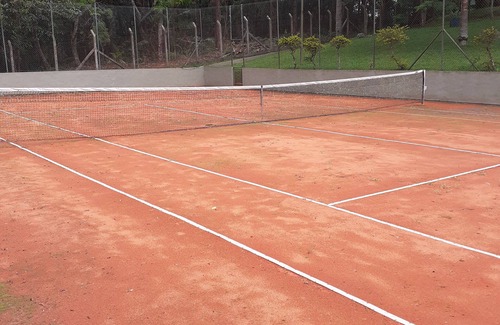Vila Louro Apartamento | ESTUDIO CON TABLERO DE TENIS SAIBRO, PISCINA HERMOSA, CAMPO Y PESCA EMBARCADA