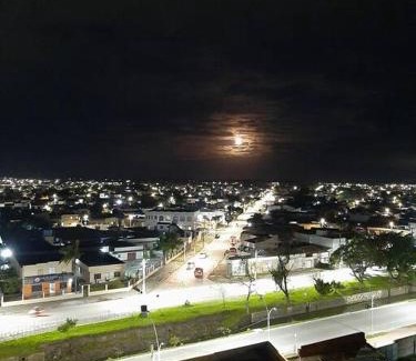 Simoes Lopes Apartamento | Studio Xavante - com garagem, portaria 24h e uma vista linda!