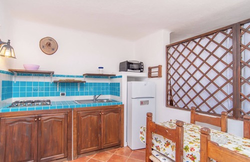 Porto Rafael Apartamento | Estudioapartamento cerca de la playa con terraza y vistas al mar