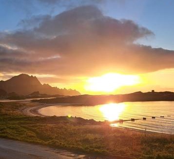Andenes Apartamento | Studioleilighet i kjeller ved stranden og hvalsenter NB Må vaskes etter endt leie eller betale rengjøringshjelpen 500 kr