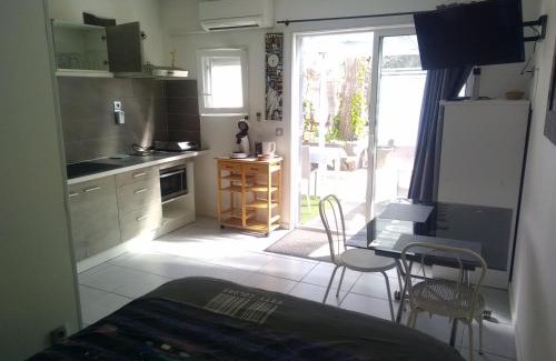Vias Casa | Studios - Bord de Plage
