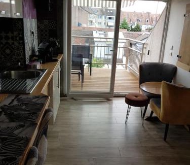 Cronenbourg Est Apartamento | Studios KRY