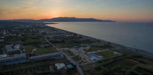Pyrgos Psilonerou Apartamento | Studios Kydonia