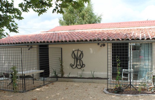 Les Herbiers Apartamento | Estudio-Confortable-Baño con ducha-Terraza