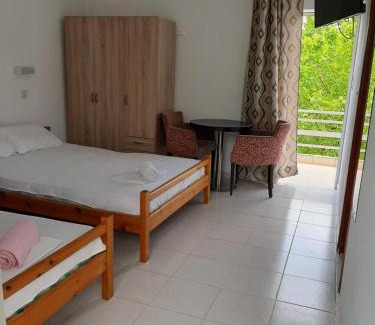 Agios Georgios Apartamento | STUDIOS MONA