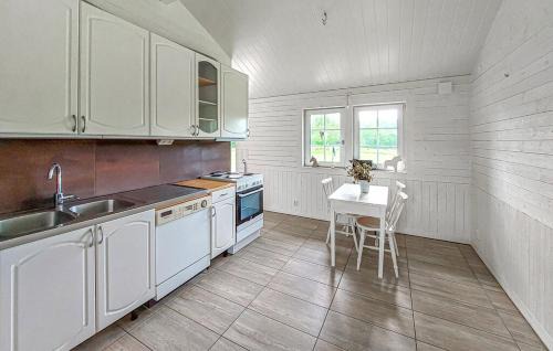 Munka-Ljungby Casa | STUGA COTTAGE ÄNGELHOLM lantlig, on horsefarm