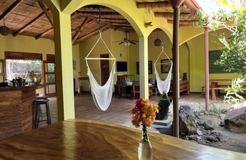 La Laguna Villa | Impresionante Villa Eco-Friendly para Familias y Grupos a orillas de la Laguna
