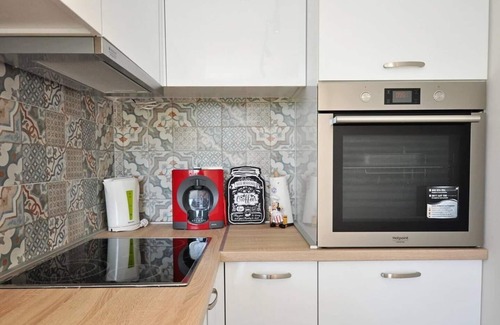 Dobrota Apartamento | Stunning 1-Bed Apartment in Kotor