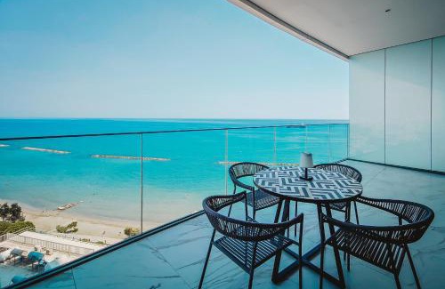 Neapolis Complejo | Stunning 1 Bed in Trilogy, Limassol Seafront