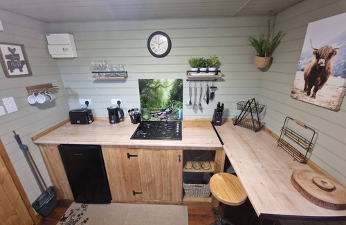 Cylch-Y-Garn Cabina | Stunning 1-bed Shepherd hut