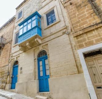 Cospicua Apartamento | Stunning 1BR apt with private terrace in Bormla by 360 Estates