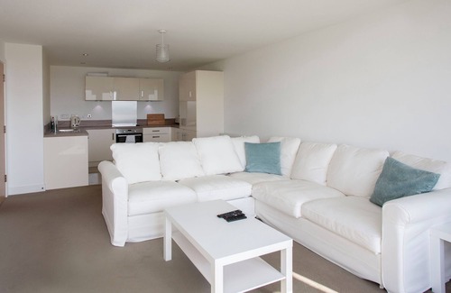 Horfield Apartamento | Stunning 2 Bed Flat in Ashley Down + Cricket View