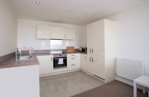 Horfield Apartamento | Stunning 2 Bed Flat in Ashley Down + Cricket View