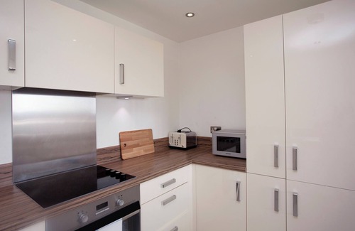 Horfield Apartamento | Stunning 2 Bed Flat in Ashley Down + Cricket View
