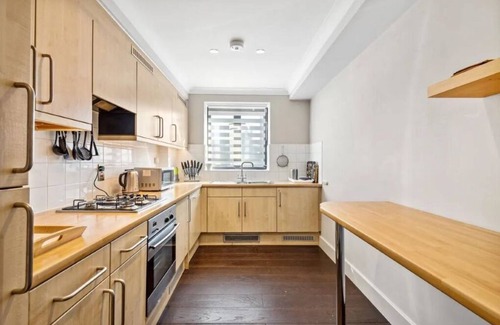 Abingdon Apartamento | Stunning 2 bed 2 bath Flat Kensington/Earls Court with swimming pool and gym