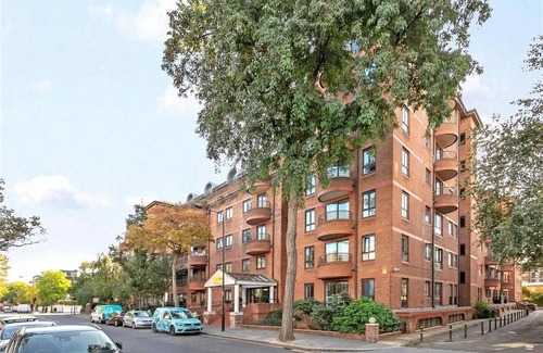 Abingdon Apartamento | Stunning 2 bed 2 bath Flat Kensington/Earls Court with swimming pool and gym