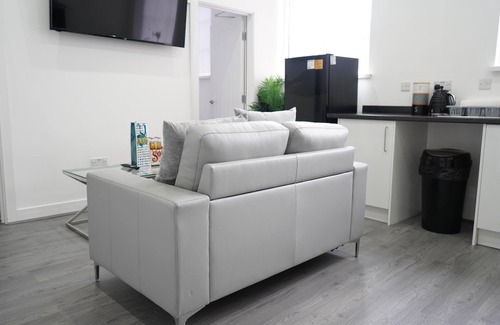 Birmingham Apartamento | Stunning 2-Bed Apartment in Birmingham