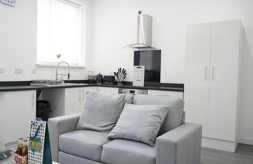 Birmingham Apartamento | Stunning 2-Bed Apartment in Birmingham