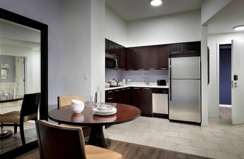 Celebration Apartamento | Impresionante apartamento de 2 dormitorios en Orlando: ¡tu escapada perfecta a Disney!
