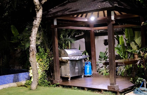 Jimbaran Bay Villa | Impresionante villa moderna de 2 pisos, Jimbaran