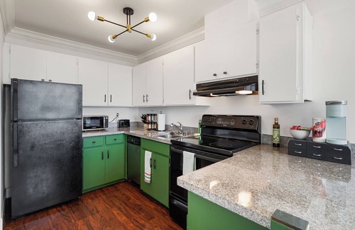 Pacifica Apartamento | Stunning 2BR Ocean Mountain Sunset View