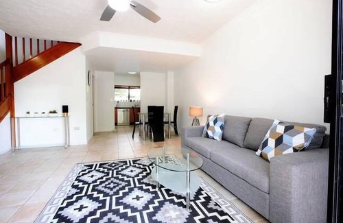 Ascot Casa | Impresionante casa con 3 dormitorios privado
