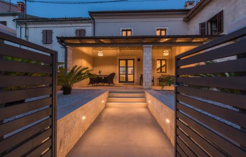 Porec Villa | Stunning 3 Bedroom Villa with pool