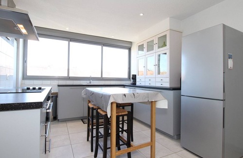 Balaruc-les-Bains Apartamento | Apartamento T3 con Garaje Privado, WiFi y Equipamientos Modernos, Balaruc-les-Bains