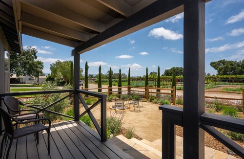 Santa Ynez Cabaña | Stunning 3BR Cottage on a 25 acre Farm