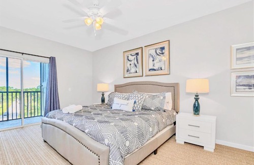West Kissimmee Casa | Stunning 3BR Near Disney - with Pool & Hot Tub